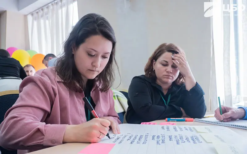 Понять, как контролировать работу над задачами, как отчитываться, какие показатели выводить на приборную панель, чтобы вашу работу справедливо оценивали