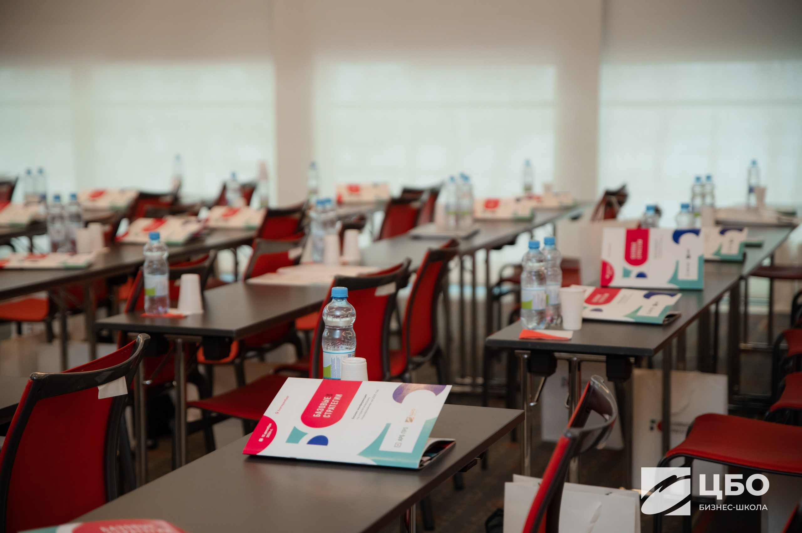 Как руководителю изменить результативность команды без повышения зарплат аналитика факторов