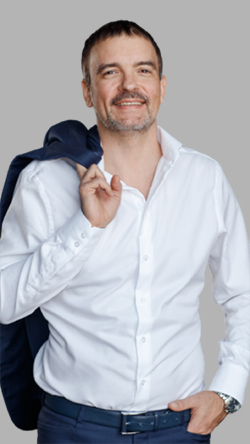 Максим Овчаренко